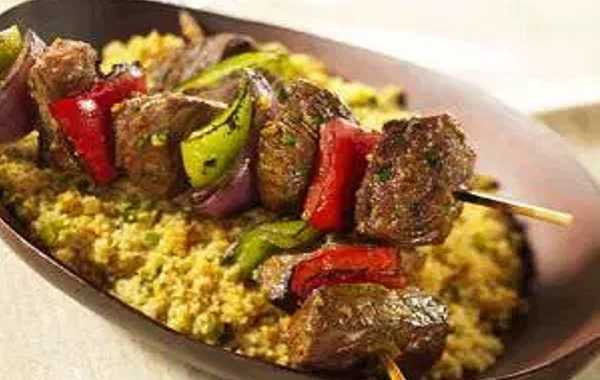  Couscous brochette dâ€™agneau