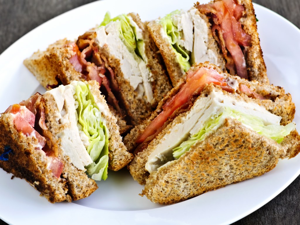 Club sandwich au Poulet 